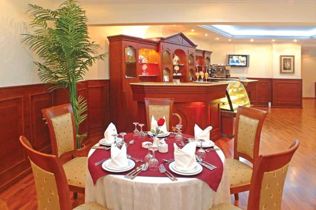 Hotel Royal Casablanca Jiddah Esterno foto